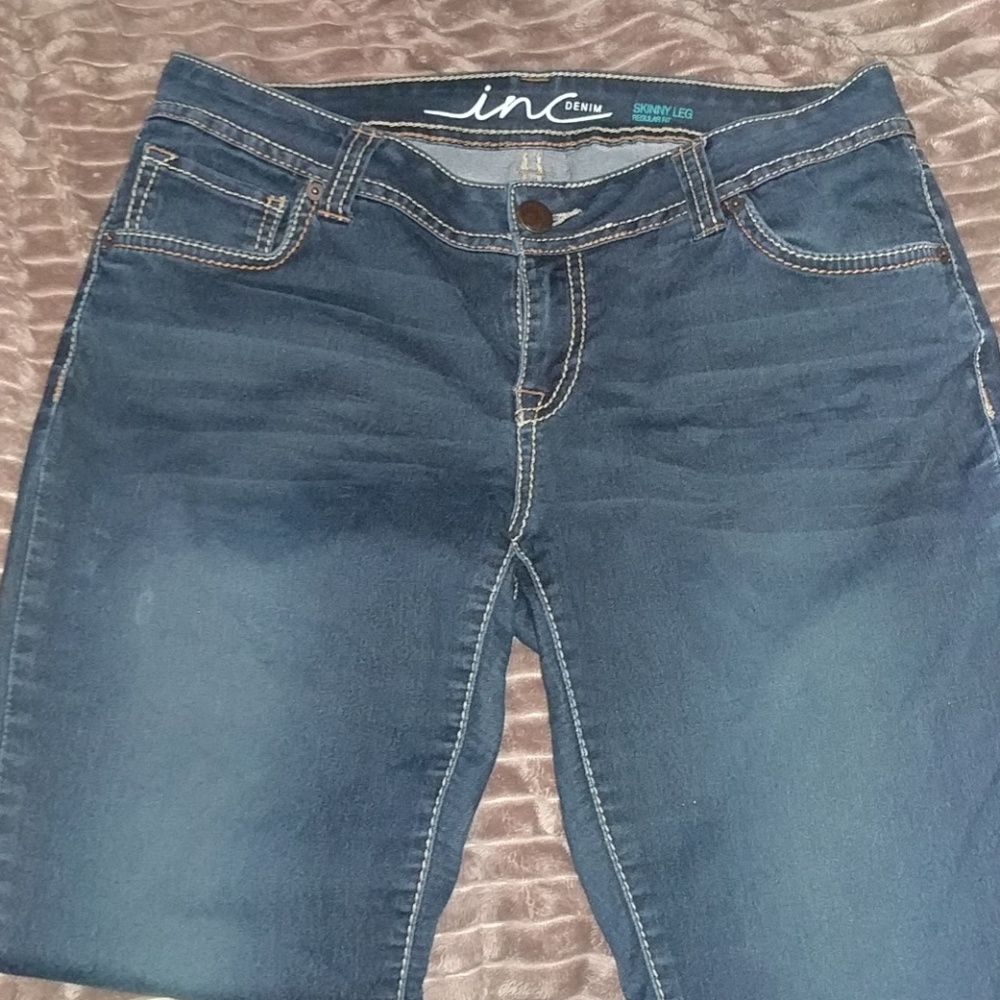 Bubble butt jeans